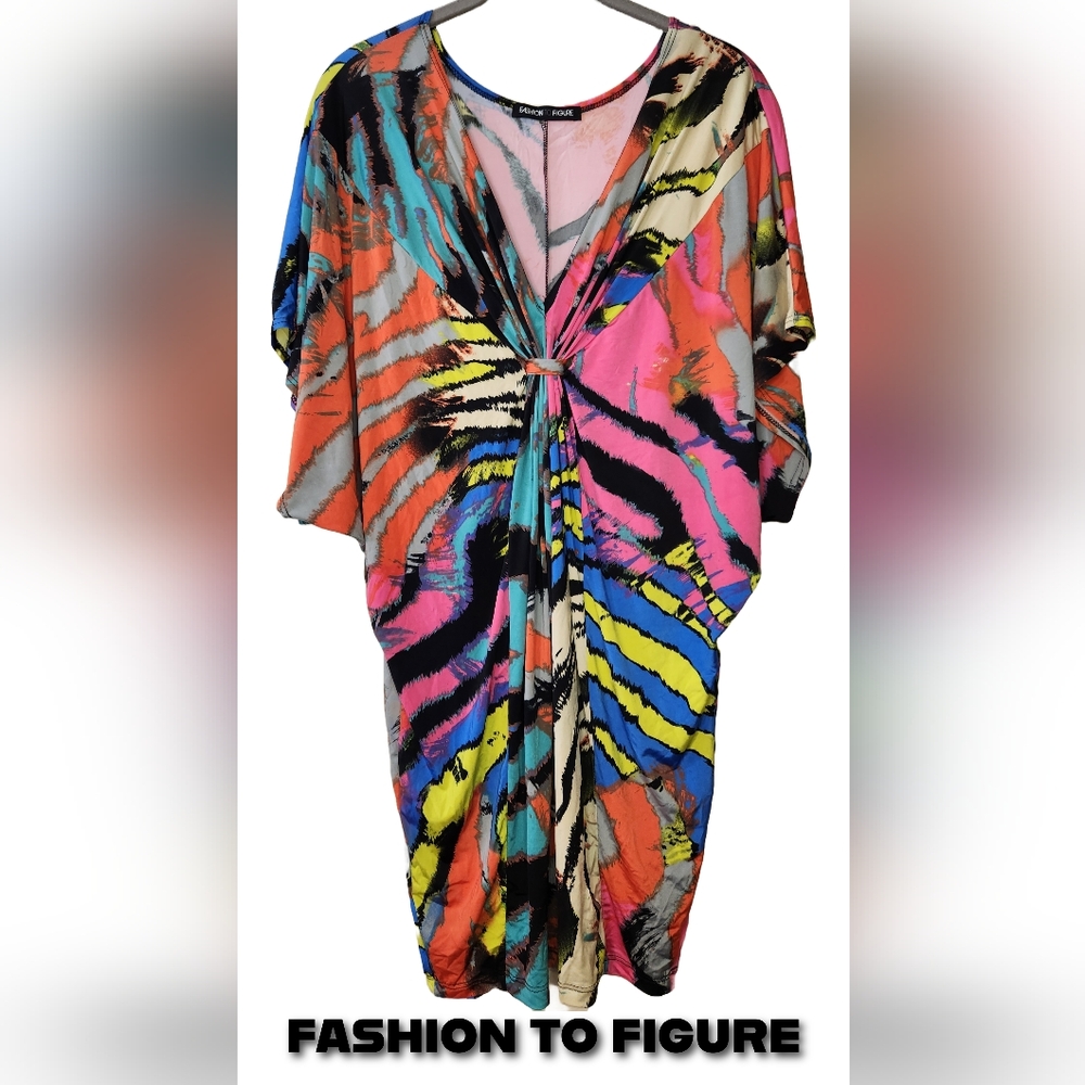 FASHION TO FIGURE TOP